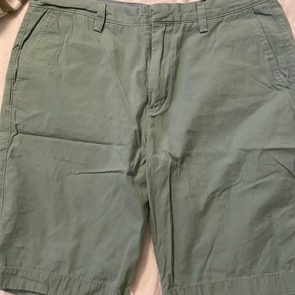 Men’s size 35 jCrew green worn once - Picture 2 of 2